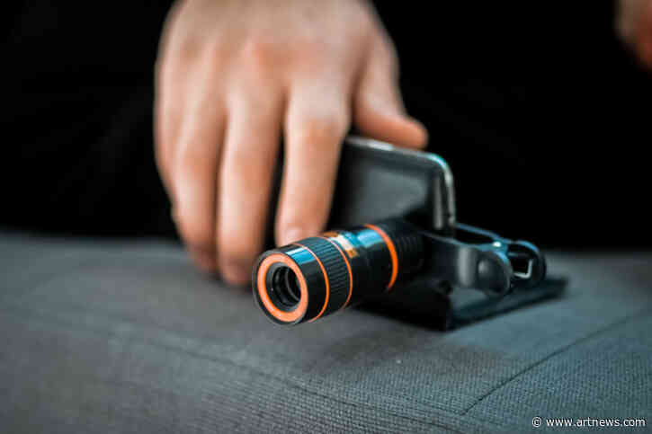 The Best Camera Lenses for iPhones Will Yield Artful Photographs and Films