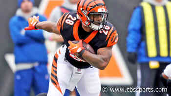 Fantasy Football: 10 buy-low and sell-high candidates as we near the quarter mark of the regular season