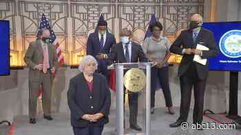Houston Mayor Sylvester Turner's taskforce recommends over 100 changes to the police department - KTRK-TV