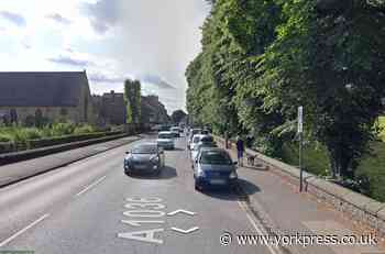 'How long before Lord Mayor's Walk is closed because of traffic fumes?'