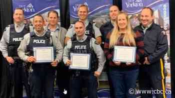 RCMP group photo raises questions amid COVID-19 outbreak in Yorkton, Sask.