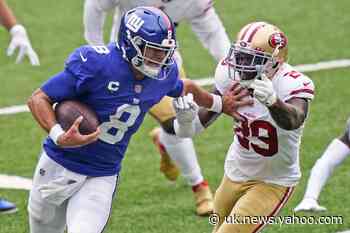 QB Jones leads Giants&#39; running game without injured Saquon