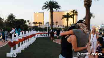 Judge orders casino company, insurer to pay $800M to Vegas shooting victims