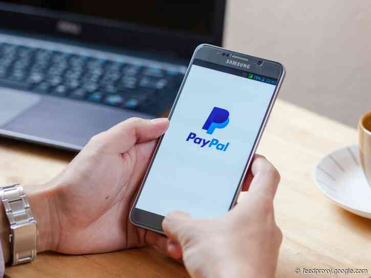 How to contact PayPal customer service over the phone or through an online chat