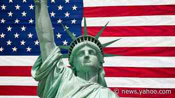 The U.S. is once again giving away 55,000 green cards to foreigners. It’s simple and free.