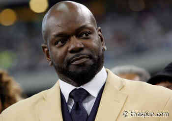 Emmitt Smith Responds To Idea Of Coaching With Deion Sanders - The Spun