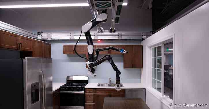 Toyota’s robot butler prototype hangs from the ceiling like a bat