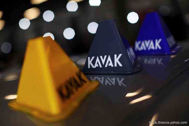 SoftBank-backed used-car startup Kavak becomes first Mexican unicorn