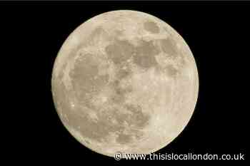 October Harvest Moon will be visible in UK tonight