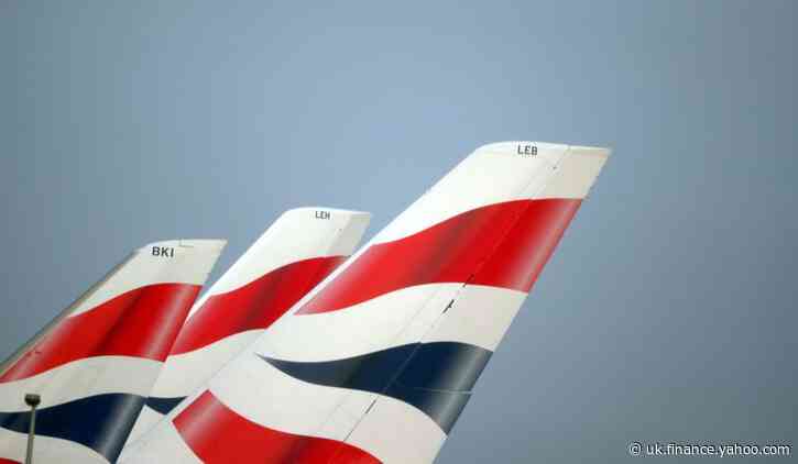 Shareholders in BA owner IAG back rights issue