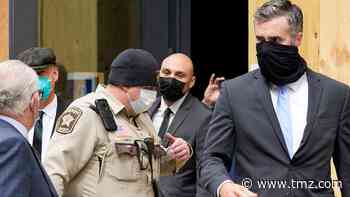 Ex-Cops in George Floyd Case Request Change of Venue Citing Angry Crowd