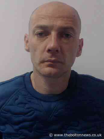 Suspect using crutches sought by police - The Bolton News