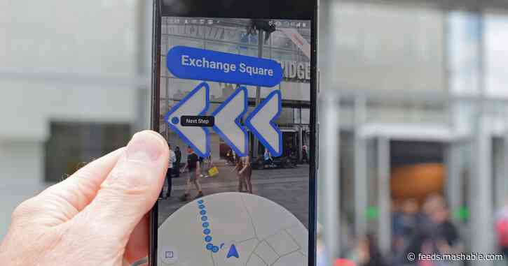 iPhone users can use Live View in Google Maps for better location sharing