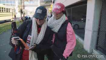 A crease in Biden's shirt wrinkles the facts