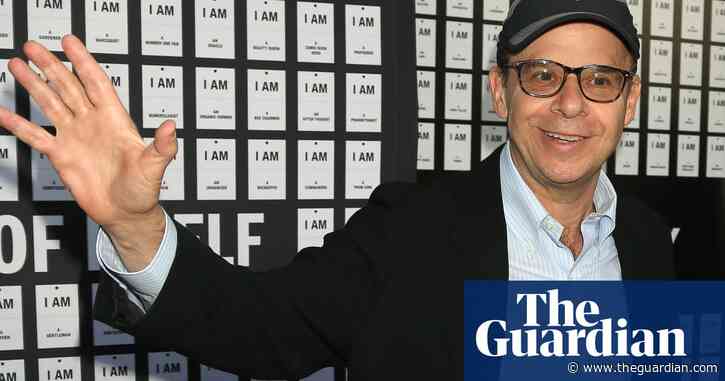 Actor Rick Moranis punched in the street in random attack