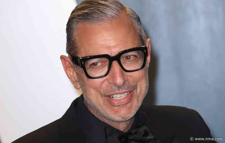 Jeff Goldblum recreates classic ‘Jurassic Park’ scene with Sam Neill