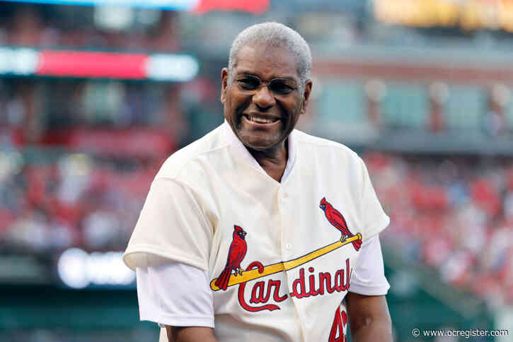 Bob Gibson, Hall of Fame ace for Cardinals, dies at 84