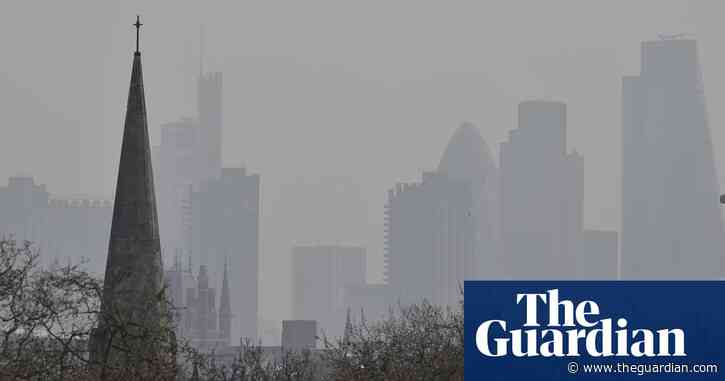 ‘Dramatic’ plunge in London air pollution since 2016, report finds