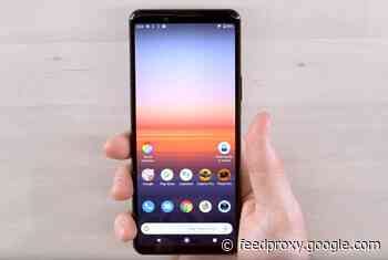 Sony Xperia 5 II smartphone gets unboxed