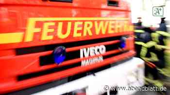 Hamburg: Feuerwehr muss gleich zwei Feuer in Schnelsen löschen