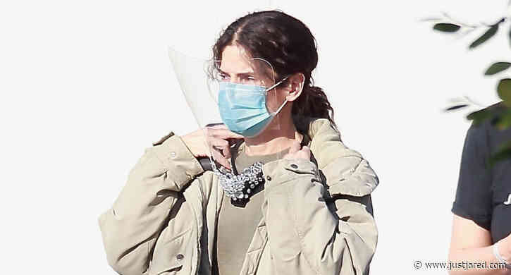 Sandra Bullock Wears Face Mask & Shield on Set of New Movie