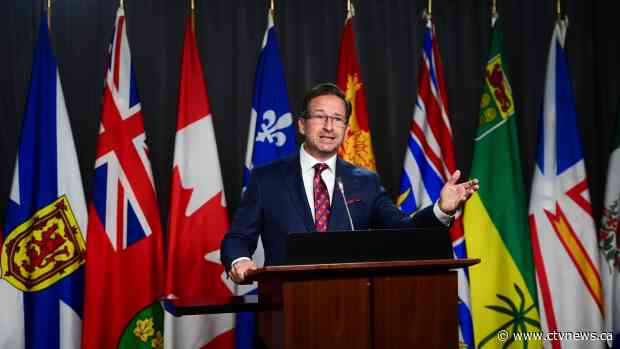 Blanchet confident Quebec police won't overuse new COVID-19 powers