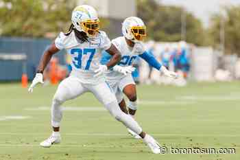 Toronto’s Tevaughn Campbell presses closer to NFL history as a Chargers cornerback - Toronto Sun