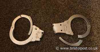 Boy trapped himself in handcuffs and parents could not find keys