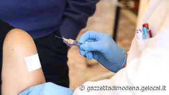 Modena. L'Ausl sospende le vaccinazioni agli adulti - La Gazzetta di Modena