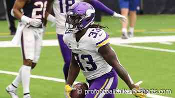 Vikings up 17-6 at halftime