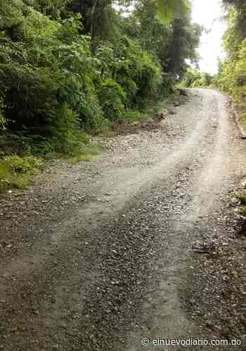 Denuncia malas condiciones de carretera Tábara Arriba-Sajanoa, en Azua - El Nuevo Diario (República Dominicana)