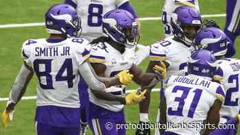 Texans get close, but Vikings hold on for 31-23 win