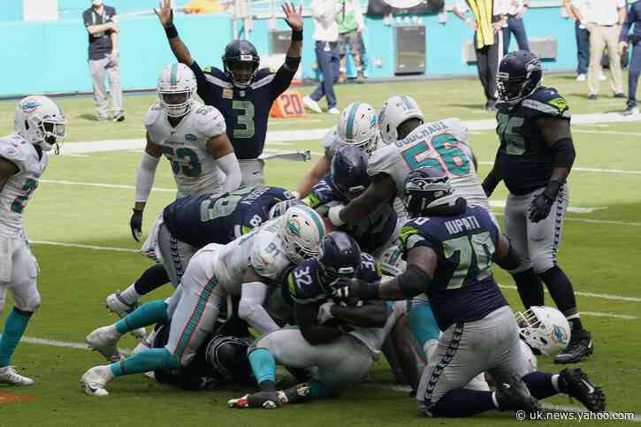 Wilson leads Seahawks to first 4-0 start since 2013
