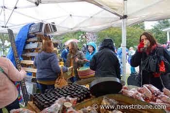 48th annual Hatton Arts & Crafts Festival draws crowd - Jefferson City News Tribune