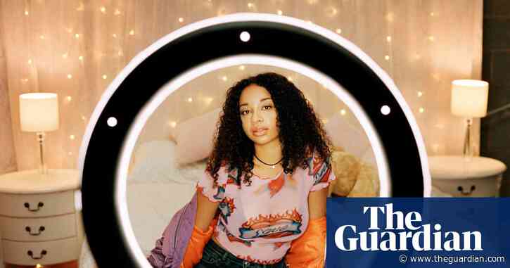 'How is this girl going to have sex? It's freezing': Siena Kelly on porn drama Adult Material