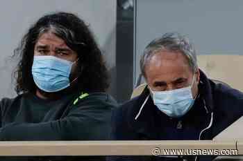 Coach? Motivator? Kenin's Dad Moves, Paris Match Changes