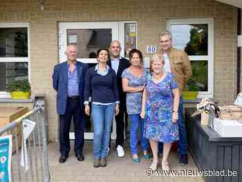 Liberalen steken bewoners en personeel van woon-zorgcentrum een hart onder de riem