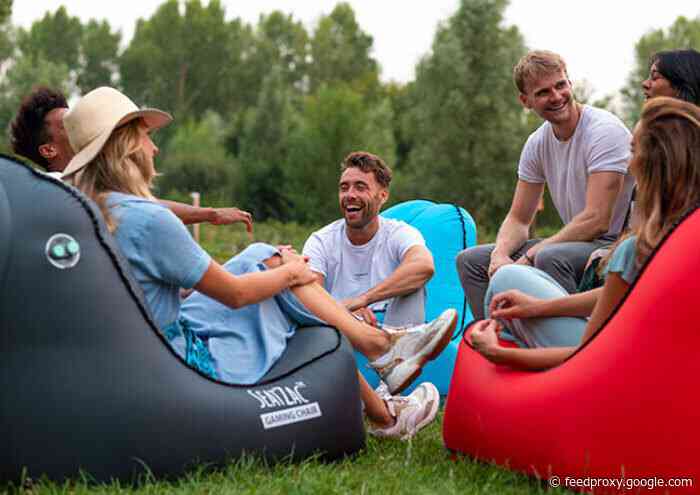 Seatzac self-inflating chair is ready in just 60 seconds