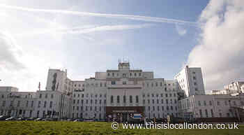 Covid-19 outbreak at St Helier Hospital ICU