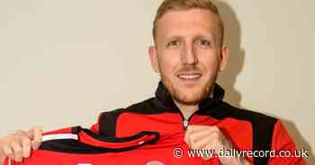 Newmains return for defender Scott Cumming as he targets coaching role - Daily Record