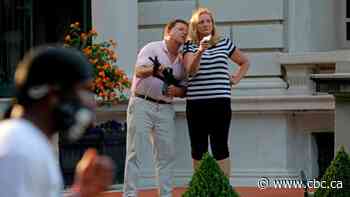 Missouri couple who waved guns at protesters indicted on criminal charges