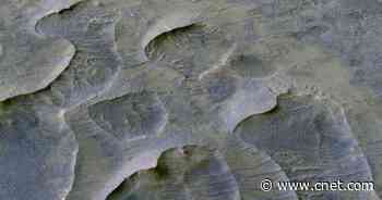 NASA Mars probes discover billion-year-old dune fields frozen in time     - CNET