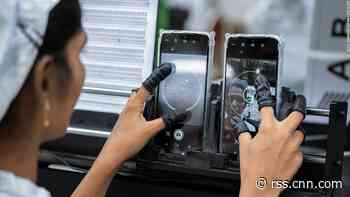 India offers Samsung and iPhone suppliers new incentives to boost local production