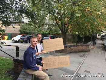 Counter-demo staged after vigil outside York abortion clinic