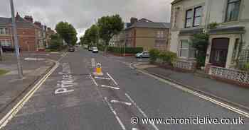 Bensham axe drama: Man, 35, arrested as police 'kick down door'