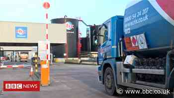 Hull fuel firm bans NHS test and trace app at work