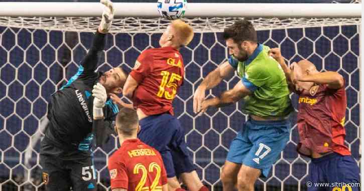 RSL dips below playoff line with 2-1 loss to Seattle