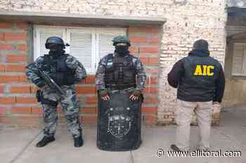 Allanamientos con tres detenidos en Coronel Dorrego - El Litoral