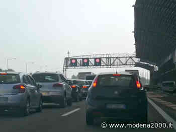 Chiusure notturne in Tangenziale a Bologna - Modena 2000