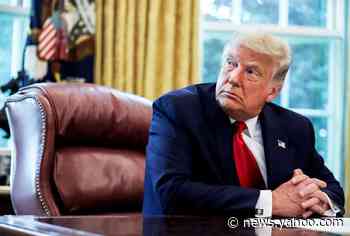 President Trump defies coronavirus quarantine to return to Oval Office for stimulus briefing